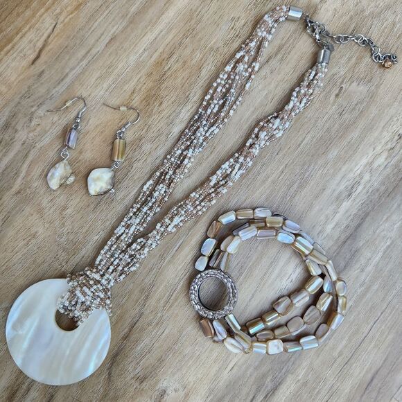 🩵Premier "Sandstone" Multistrand Beaded Bracelet - Picture 10 of 12